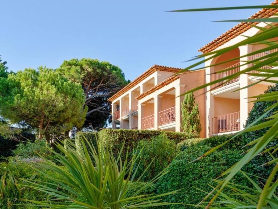 Superbe Appartement 50M De La Plage En Bord De Mer Hyeres Bagian luar foto